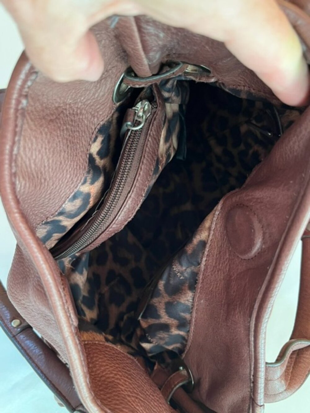 B. MAKOWSKY | Cognac Brown Pebbled Leather Shoulder Bag Hobo-EUC - Picture 12 of 15